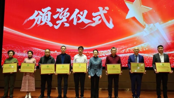 图片9 (自定义).jpg